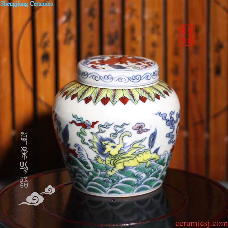 Jingdezhen hand-painted imitation Ming emperors pegasus day word walrus porcelain pot dou color day word can of many colors