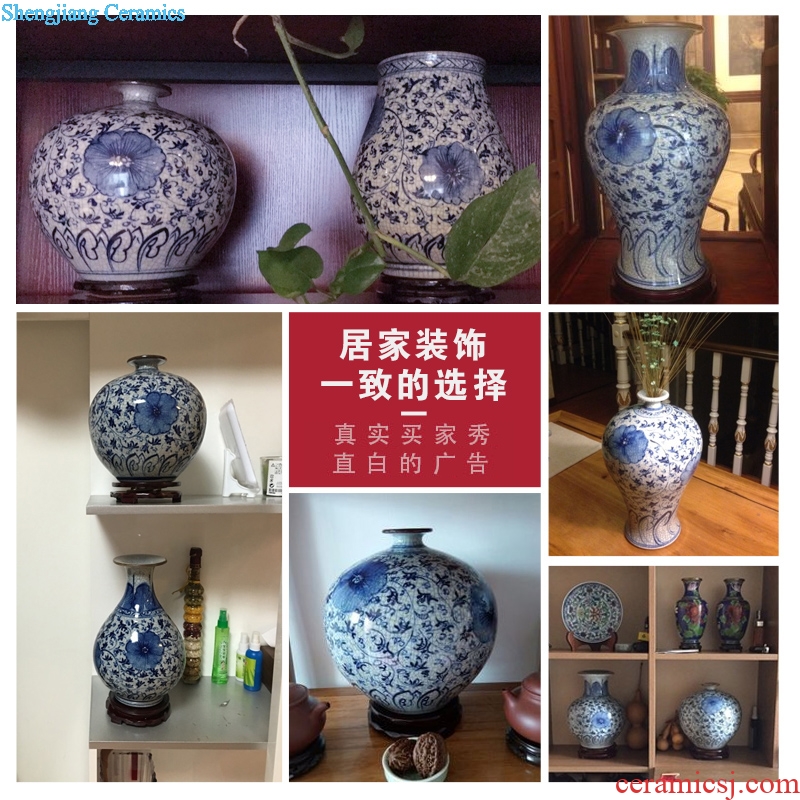 Jingdezhen ceramics vase furnishing articles blue and white porcelain decoration in the sitting room flower vase kiln Chinese style household decorations