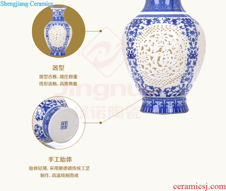 Jingdezhen ceramics ivory and exquisite hollow out of blue and white porcelain vase classical modern household act the role ofing is tasted furnishing articles in the living room