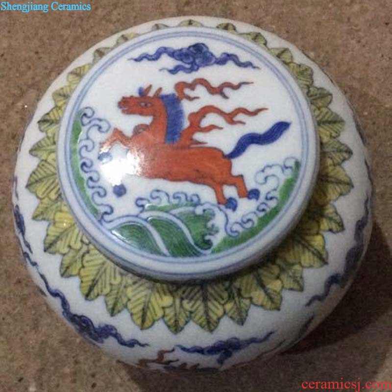 Jingdezhen hand-painted imitation Ming emperors pegasus day word walrus porcelain pot dou color day word can of many colors