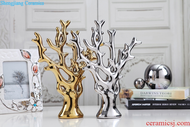 Modern creative contracted jingdezhen ceramic decoration handicraft furnishing articles set home TV ark european-style gifts