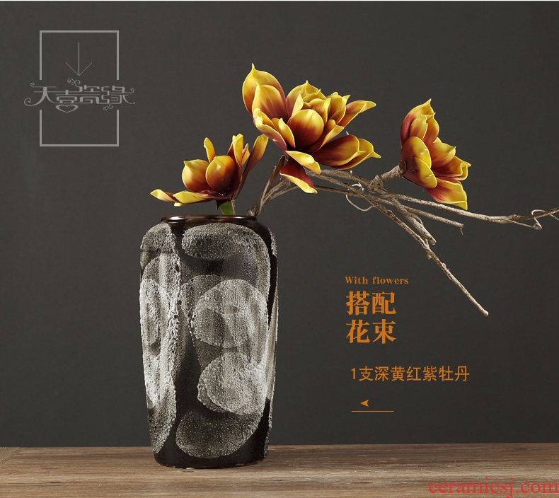 Jingdezhen ceramic vase American continental table of dry flower arranging the Nordic creative home furnishing articles sitting room