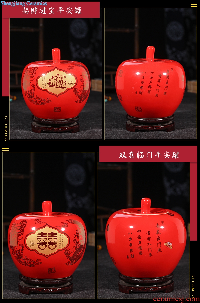 Jingdezhen ceramics a thriving business Chinese red apple vase modern home handicraft furnishing articles