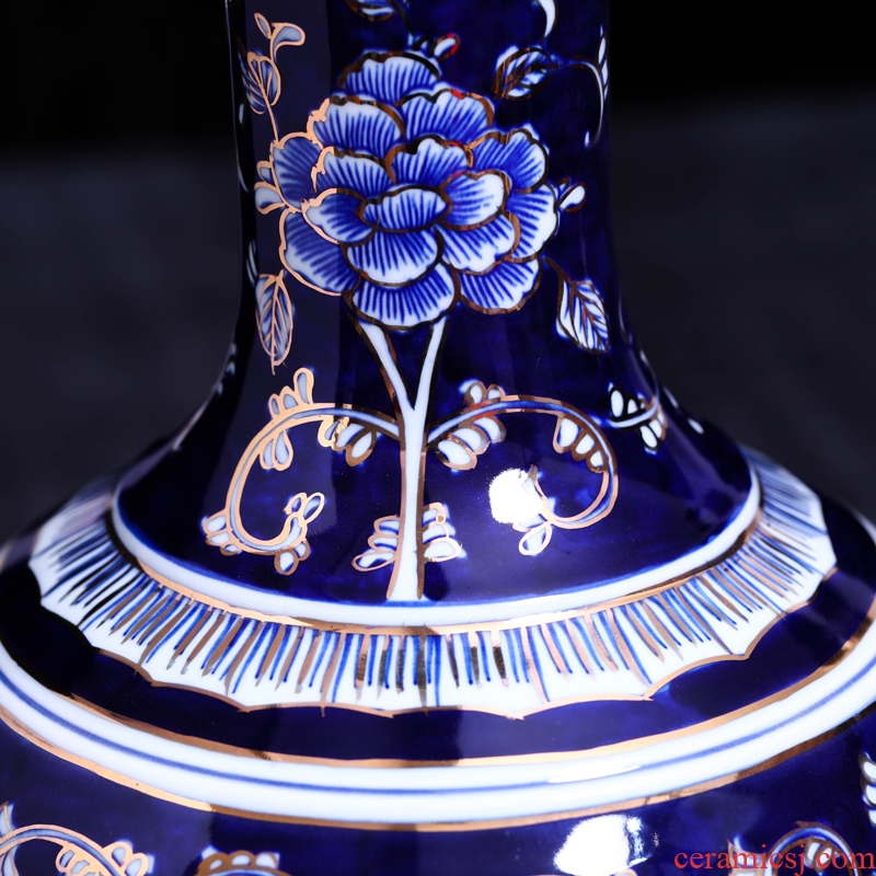 Jingdezhen ceramic vase of large sitting room of Chinese style porch place the colour blue and white porcelain decoration