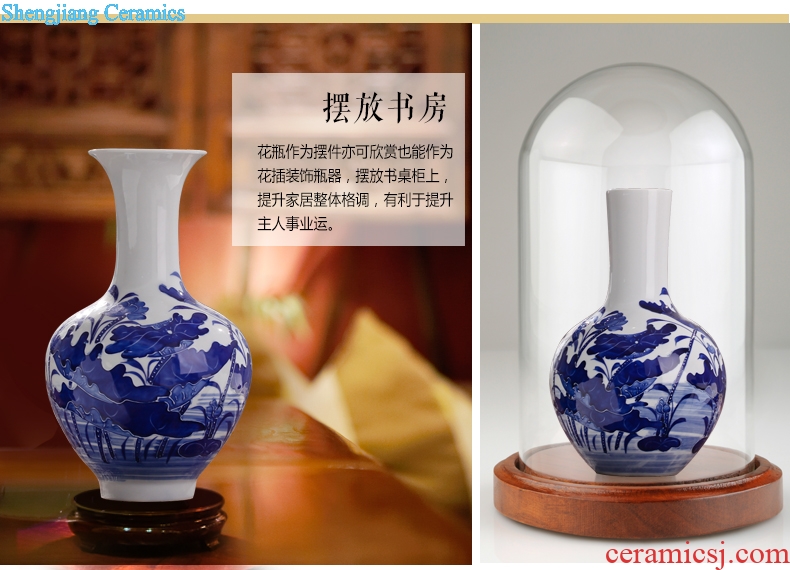 Fang city palace of jingdezhen ceramic antique relief of blue and white porcelain vases, household decoration is a sitting room adornment handicraft