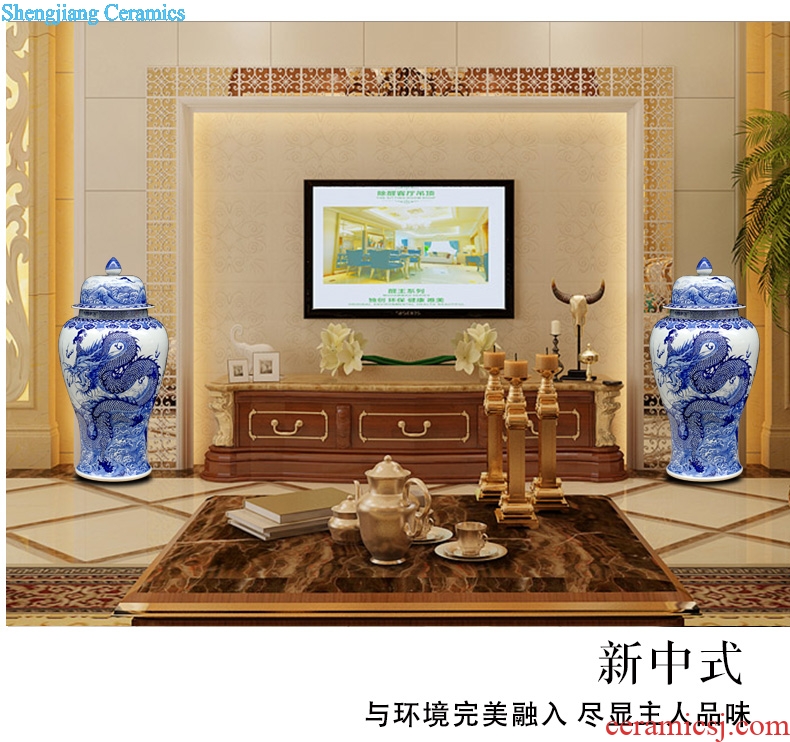 Jingdezhen blue and white porcelain hand-painted dragon playing pearl sitting room of large vase household ceramics general furnishing articles large tank
