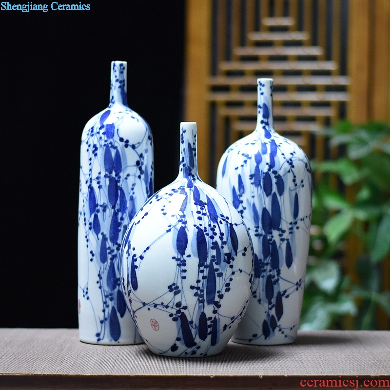 Jingdezhen hand-painted ceramic fashion home furnishing articles hydroponic dry flower arranging flowers sitting room lucky bamboo vase three-piece suit