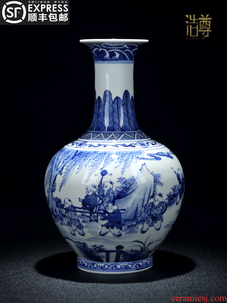 Antique vase of blue and white porcelain of jingdezhen ceramics hand-painted figure baby play place Chinese rich ancient frame sitting room adornment