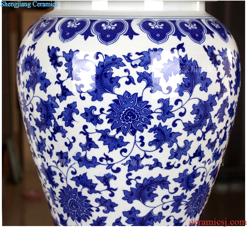 Tangles of blue and white porcelain lotus flower general tank storage tank of jingdezhen ceramics vase mesa of modern home decoration furnishing articles