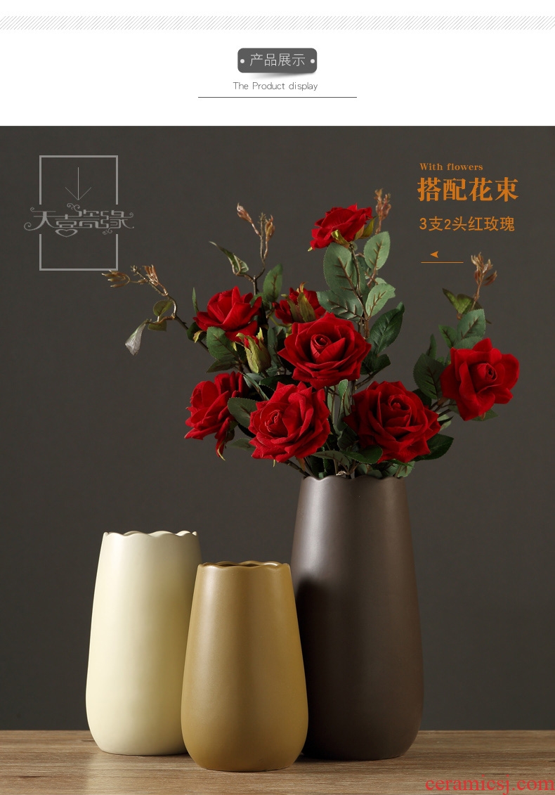 The modern ceramic vase furnishing articles creative living room small pure and fresh and dry flower arrangement table household soft adornment