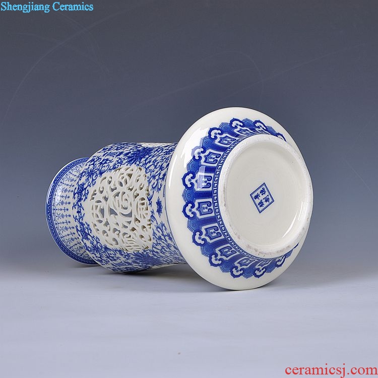 Jingdezhen ceramics hollow-out vase sitting room porch place new Chinese classical wedding gifts home decoration