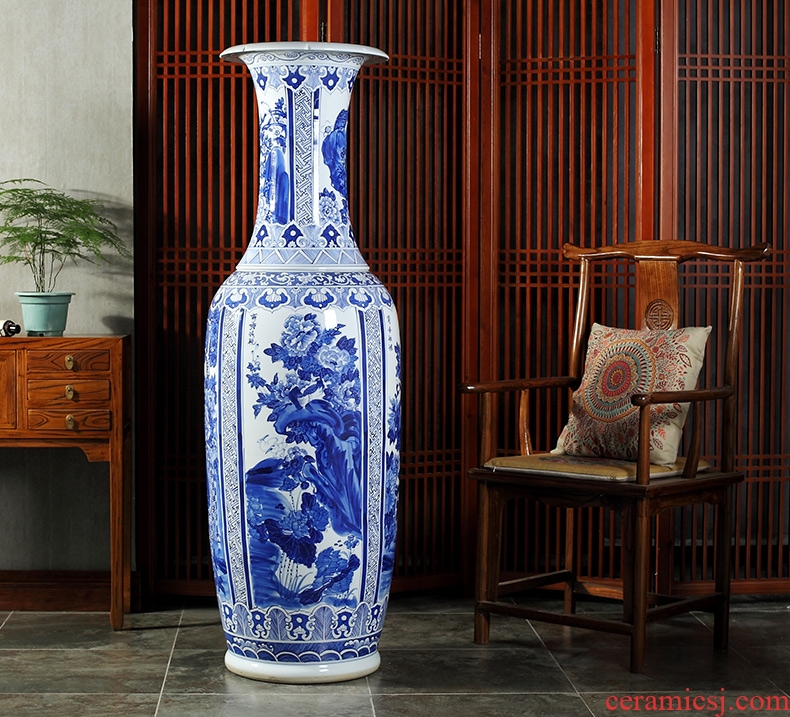 Jingdezhen ceramics hand-painted porcelain of 1.6 meters of large vase hotel lobby sitting room adornment is placed