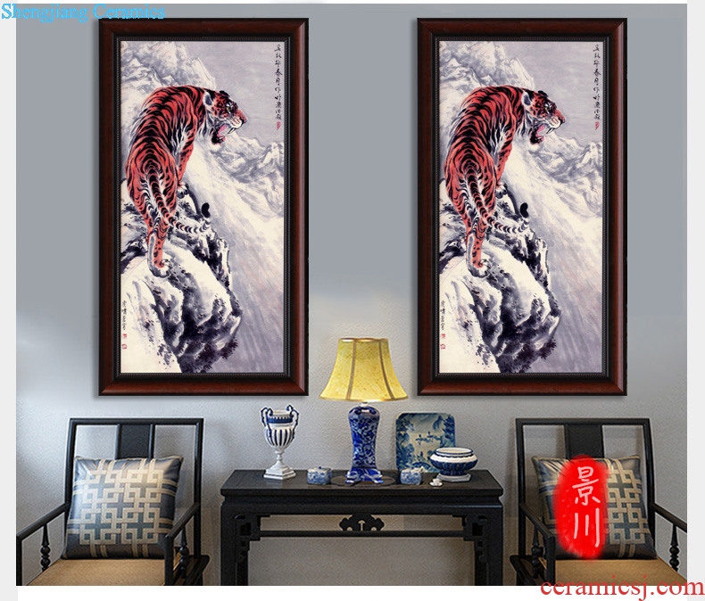 Home sitting room sofa background wall adornment jingdezhen roars sky hangs a picture ceramic painting porcelain plate painting office