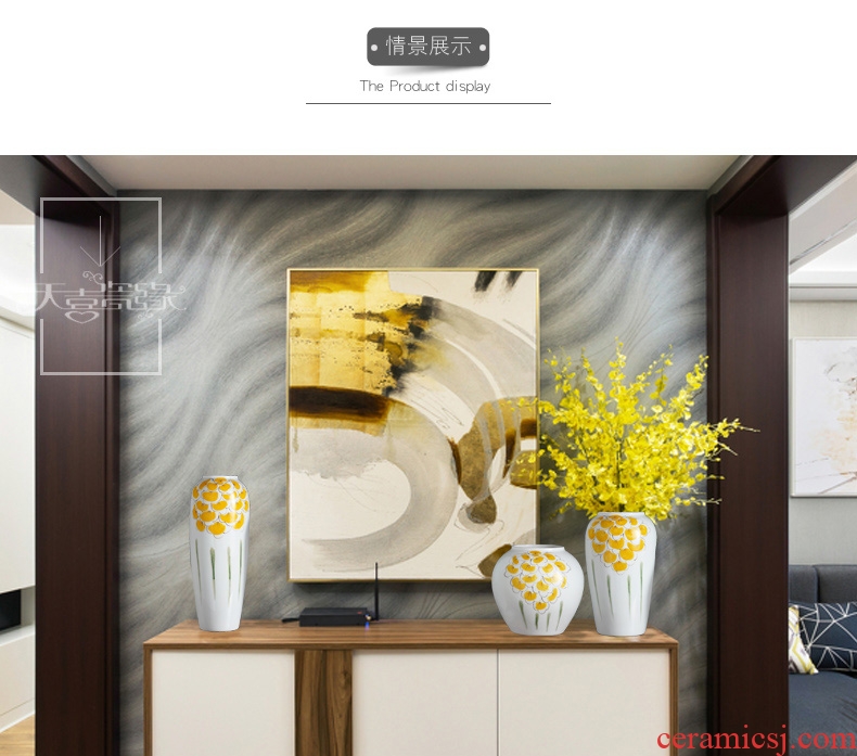 Insert new Chinese style ceramic vase originality fashionable sitting room white dried flowers, household soft adornment is placed