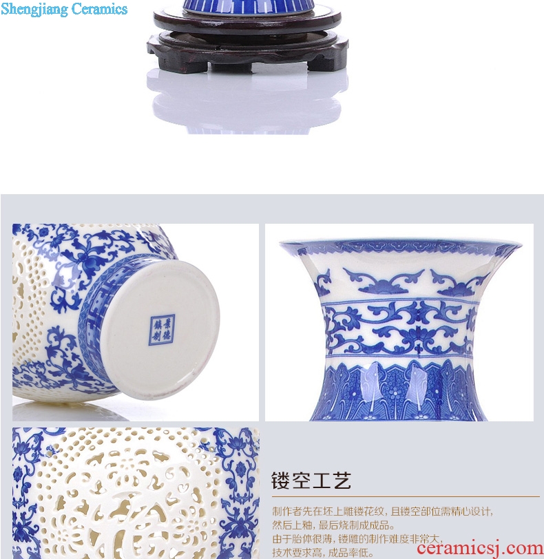 Jingdezhen ceramics ivory and exquisite hollow out of blue and white porcelain vase classical modern household act the role ofing is tasted furnishing articles in the living room