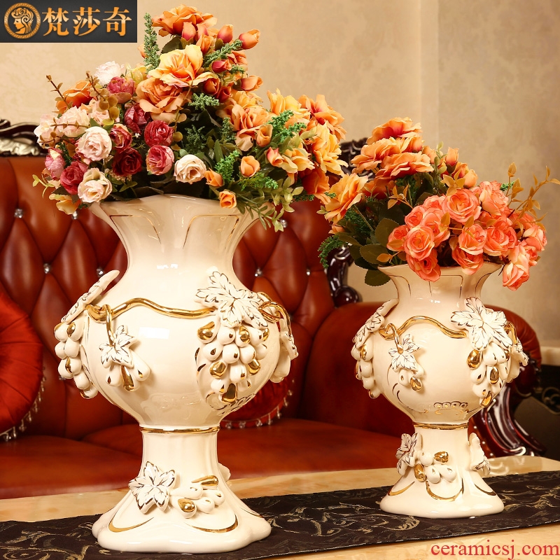 The Vatican Sally's European ceramic vases, flower arranging dried flowers sitting room adornment size TV ark home furnishing articles