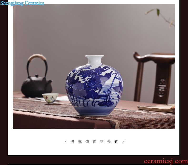 Fang city palace of jingdezhen ceramic antique relief of blue and white porcelain vases, household decoration is a sitting room adornment handicraft