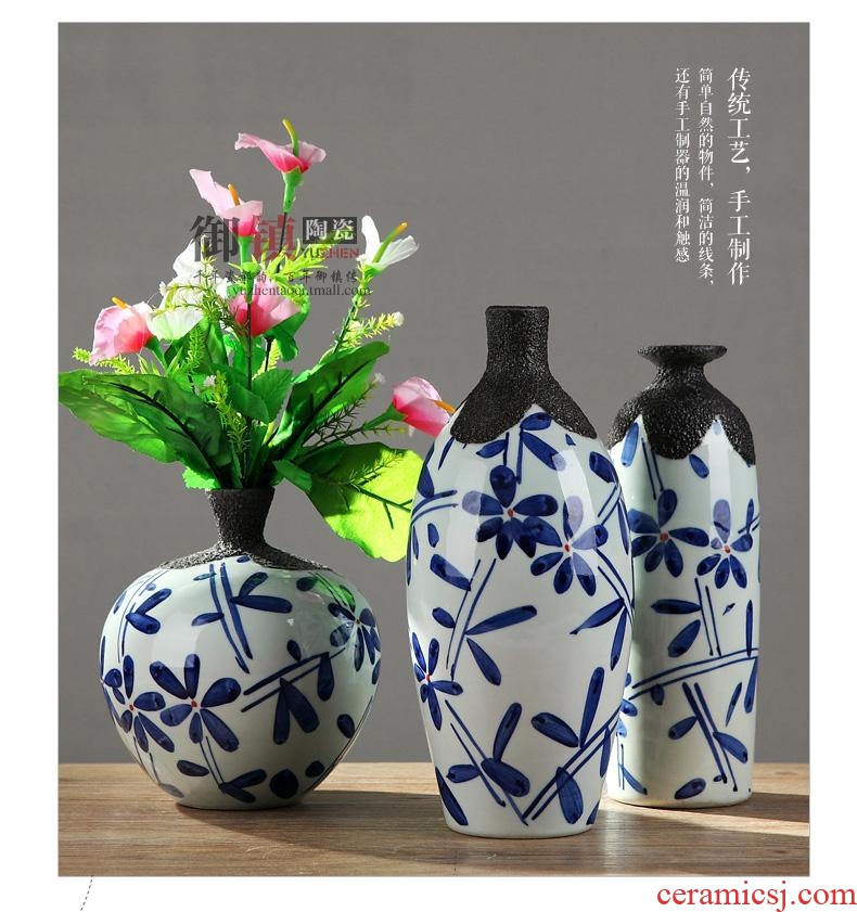 Jingdezhen household act the role ofing is tasted furnishing articles three-piece sitting room TV ark wine porch decoration creative arts vase