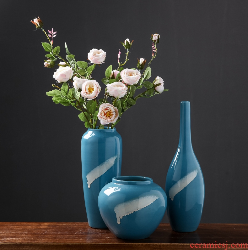 Contemporary and contracted Mediterranean ceramic vase of dry flower arranging creative living room desktop small pure and fresh and furnishing articles ornaments