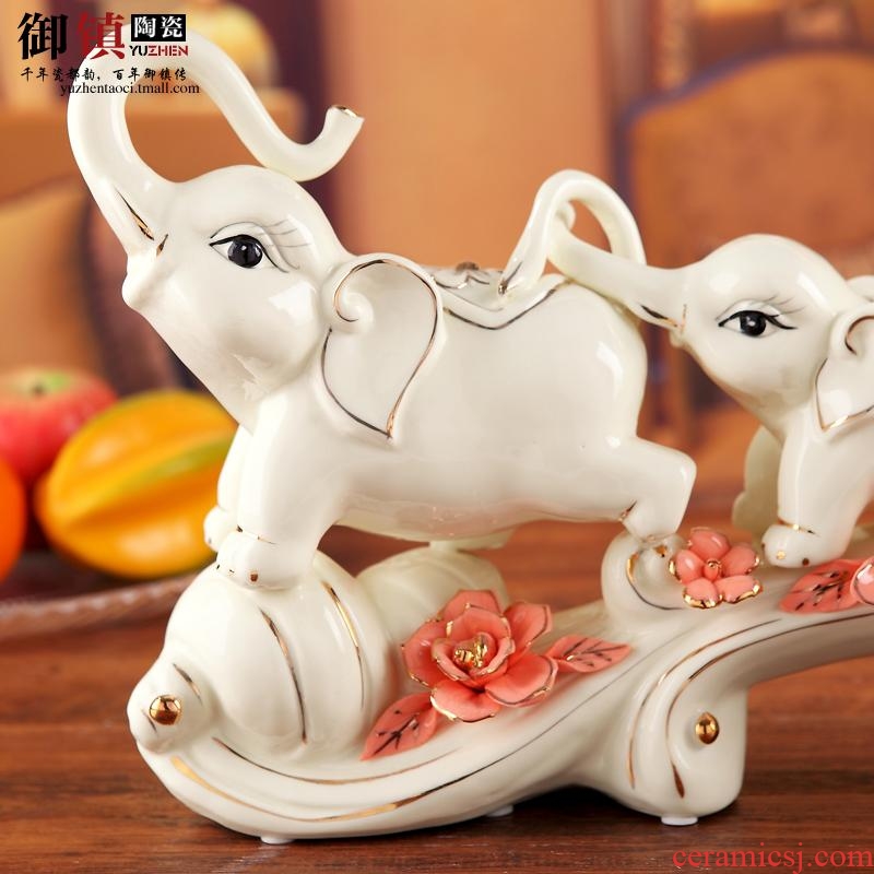 Jingdezhen creative household act the role ofing is tasted lucky elephant handicraft furnishing articles and feng shui like sitting room adornment gift decoration