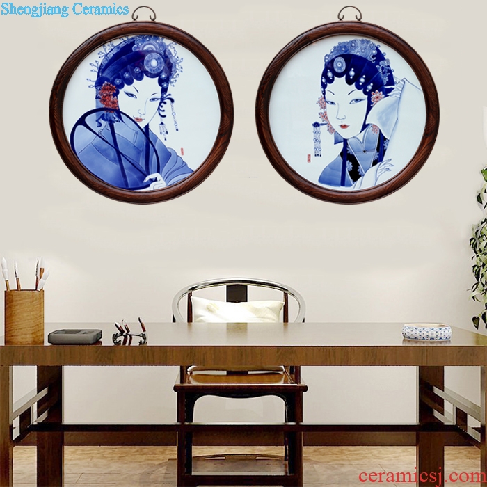 Jingdezhen blue and white porcelain porcelain plate hand-drawn characters painter Peking Opera actress round hanging in the sitting room adornment