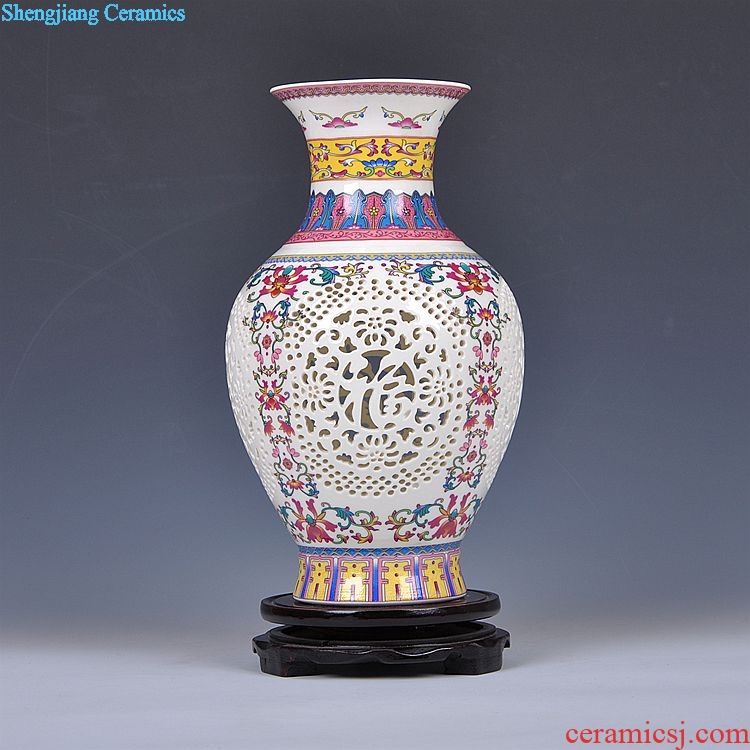 Furnishing articles fashion scene, jingdezhen ceramic vase hollow out blue and white porcelain porcelain vase, home furnishing articles arts and crafts