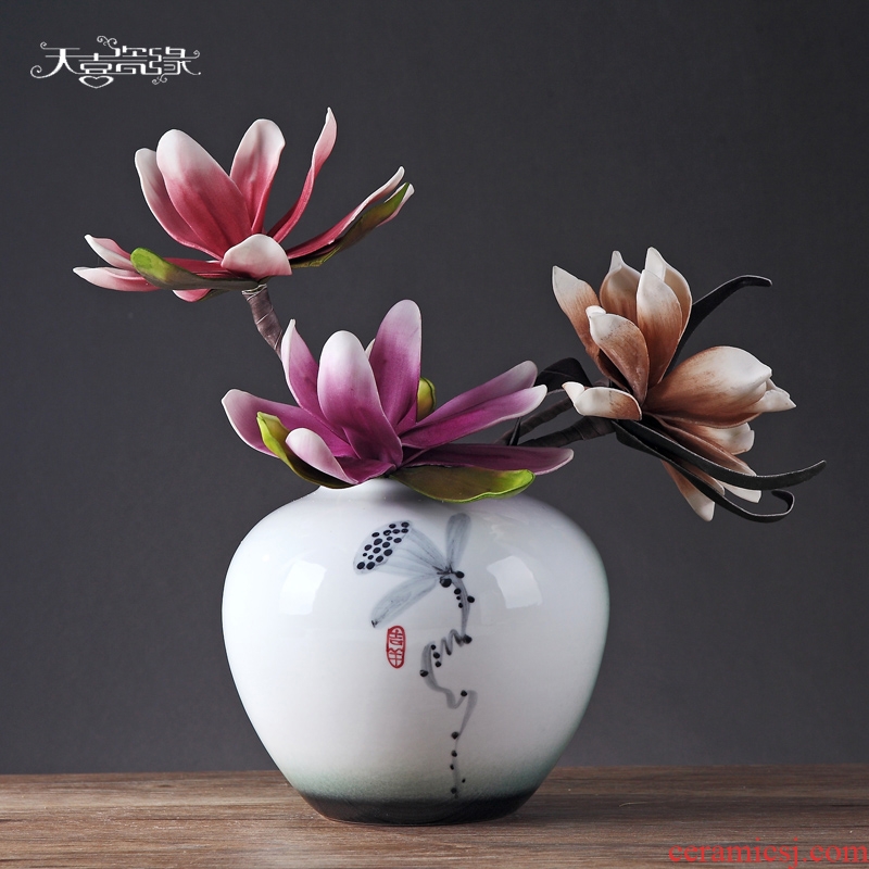 Jingdezhen Chinese decorative porcelain vase three-piece contracted sitting room dry flower arrangement table furnishing articles wedding gift