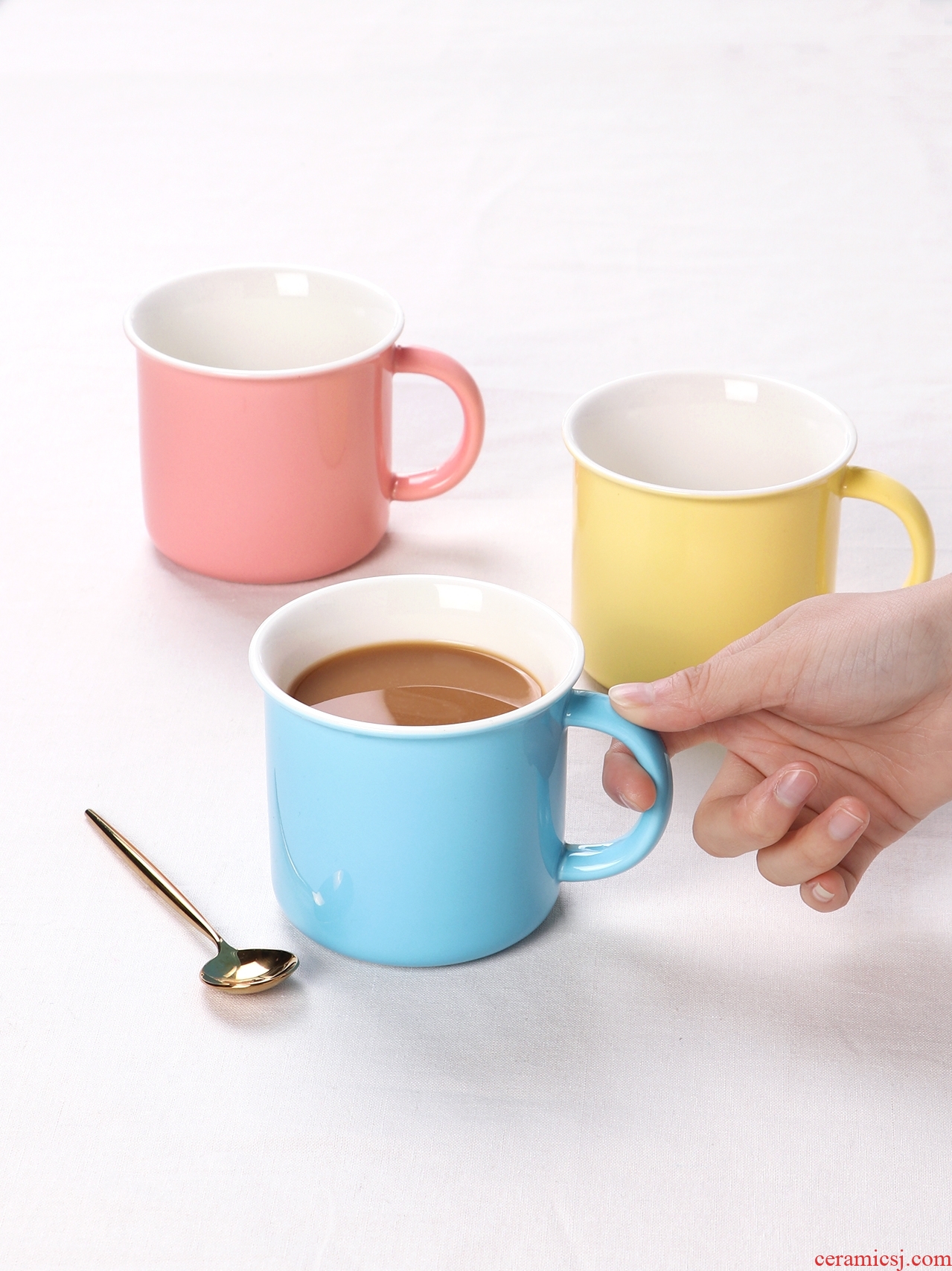 Ceramic mug Nordic ins creative men and women lovers drink a cup of coffee cup enamel cup household personality trend