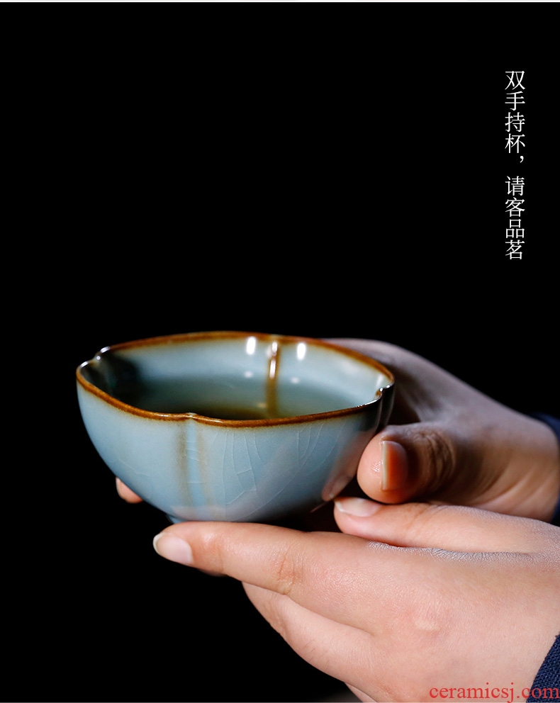 Single cup chrysanthemum patterns manually ru kiln owners who open piece of kung fu tea cups for her small single ceramic cup