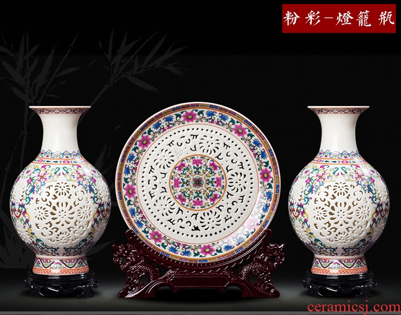 Jingdezhen ceramics hollow-out of blue and white porcelain vase three-piece sitting room of home decoration wine rich ancient frame furnishing articles