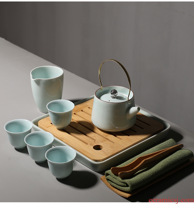 YanXiang lane shadow of a complete set of celadon kung fu home tea sets suit girder of pottery and porcelain teapot travel gift box