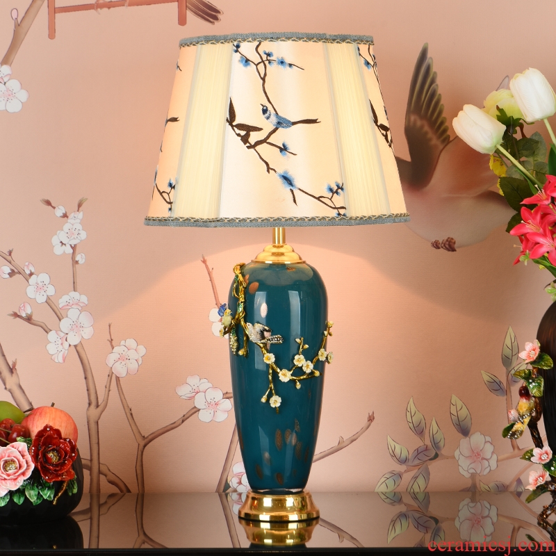 American colored enamel lamp lights Europe type restoring ancient ways is the study of bedroom the head of a bed creative villa decoration full copper ceramic lamp