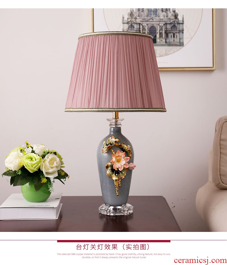 New Chinese style ceramic desk lamp bedroom berth lamp classical colored enamel warm sitting room study warm light sweet chandeliers