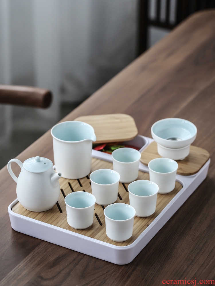 Three thousand contracted ceramic tea set suit Japanese kung fu tea tea village of a complete set of white porcelain teapot teacup home by hand