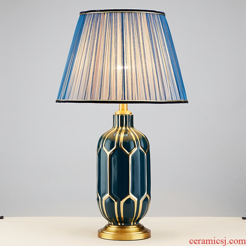 American contemporary and contracted light luxury ins ceramic desk lamp floor lamp of the sitting room of Chinese style of Europe type copper lamp of bedroom the head of a bed