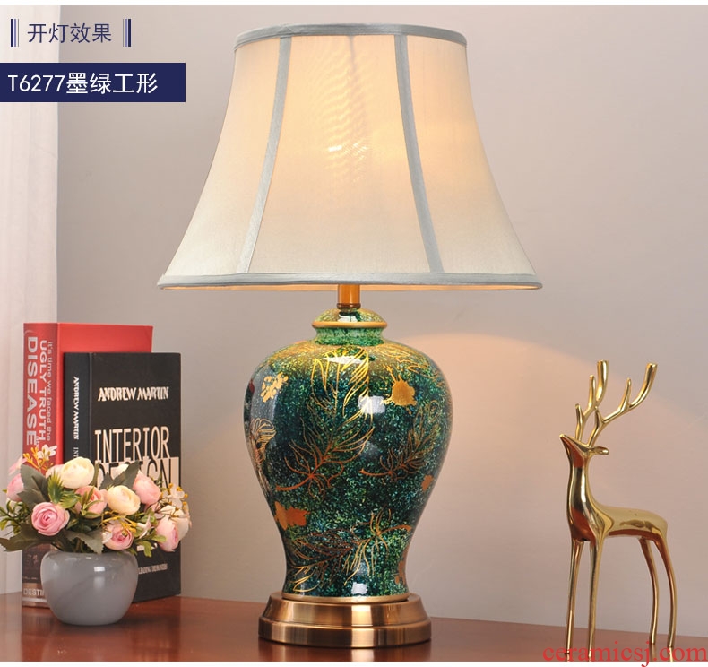 Desk lamp of bedroom lamp bedside typhoon light sweet romance American creative eye ceramic light luxury home decoration light