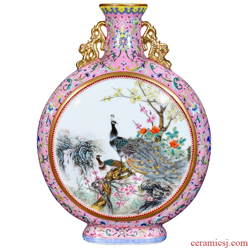 Jingdezhen ceramic imitation qing qianlong red powder enamel with double-sided dress sitting room adornment is placed on the vase