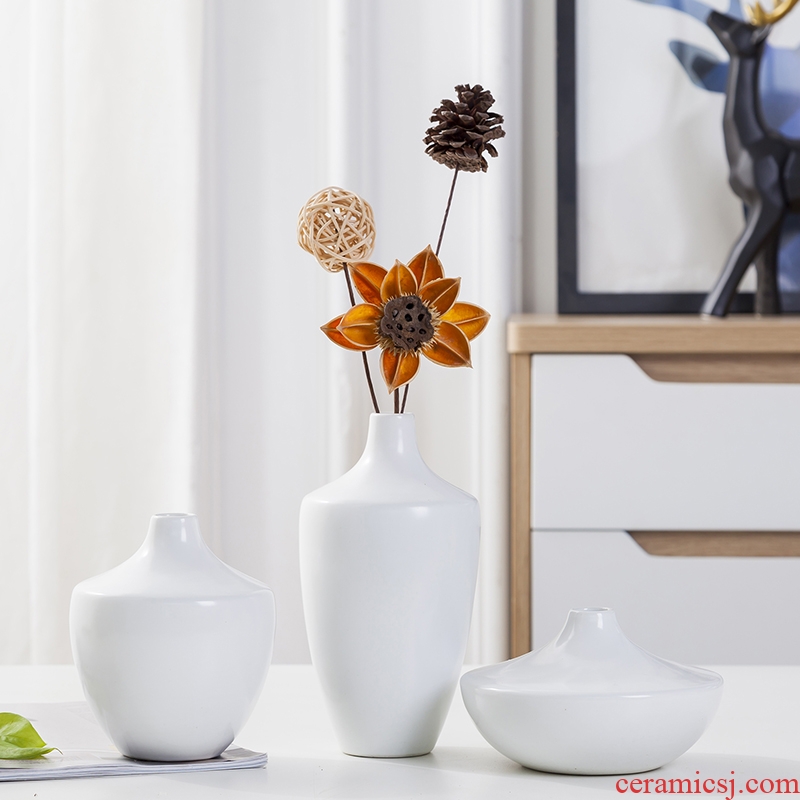 Contemporary and contracted sitting room creative ceramic dry flower vase floral decoration home decoration TV ark flower arranging furnishing articles