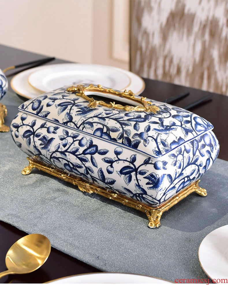 Murphy's new Chinese style classic blue and white porcelain with copper paper towel box of contemporary sitting room dining-room tea table place smoke box