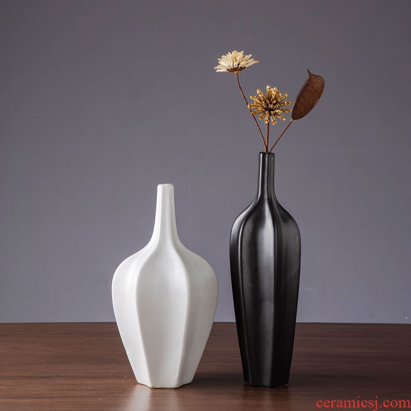 Jingdezhen contracted ceramic vases, black flower arranging furnishing articles of contemporary sitting room zen white decorative dried flower vase