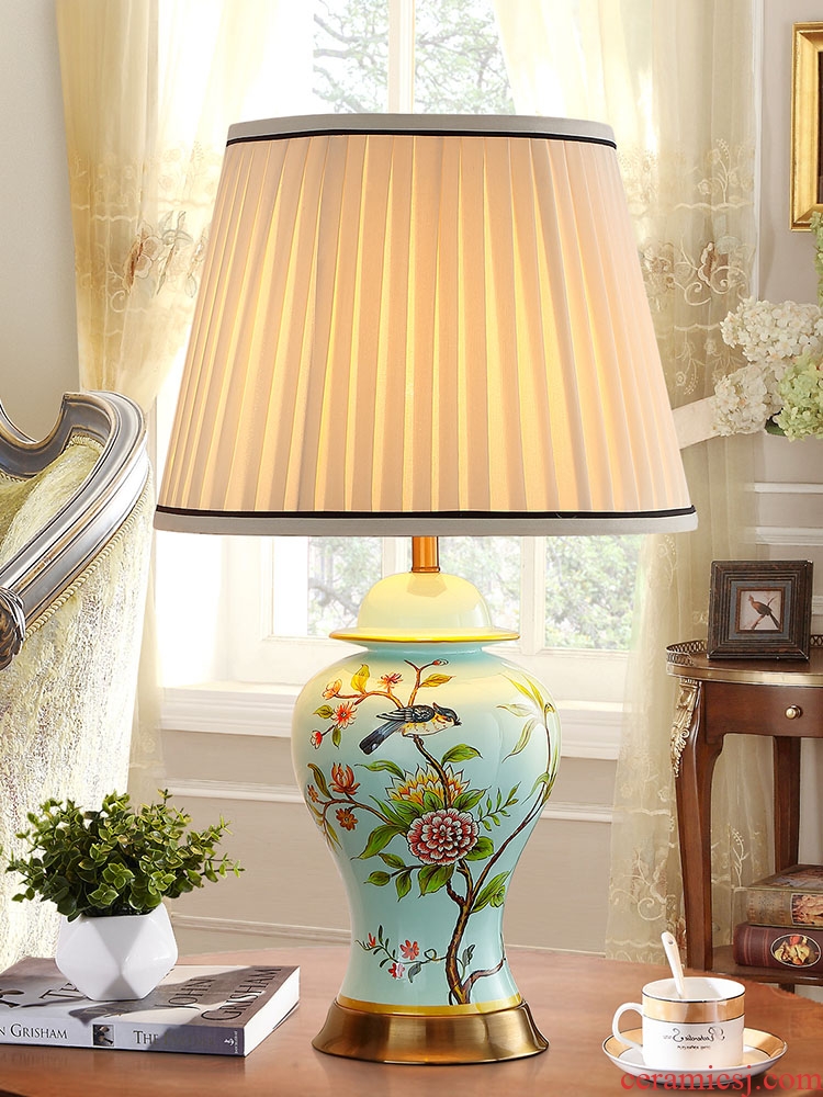 Modern new Chinese style ceramic desk lamp American creative hand-painted painting of flowers and restoring ancient ways continental warm sitting room bedroom berth lamp