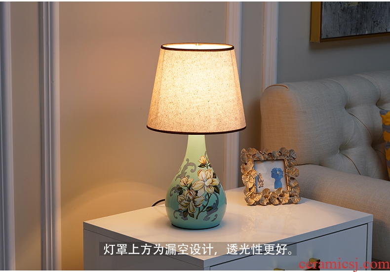 Desk lamp of bedroom nightstand lamp American pastoral sitting room european-style home warm warm light new Chinese style ceramic small desk lamp