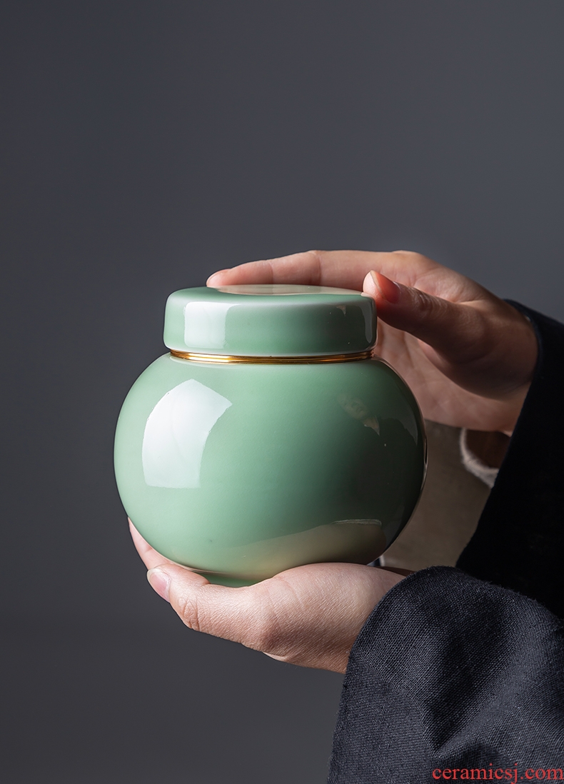 Portable metal caddy tea boxes mini household seal trumpet pu-erh tea store receives ceramic celadon