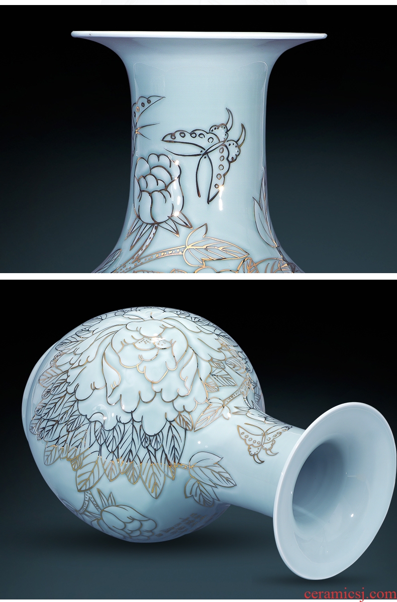 Jingdezhen ceramics vase shadow blue colour of the reward bottle blooming flowers sitting room of Chinese style household TV ark furnishing articles