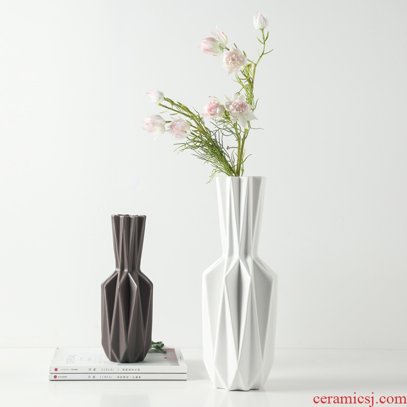 Nordic home TV ark creative ceramic vase furnishing articles the sitting room porch simulation flower flower flower vase decoration