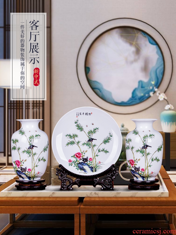 Jingdezhen ceramics modern three-piece floret bottle of Chinese style household TV ark decoration crafts are arranging flowers