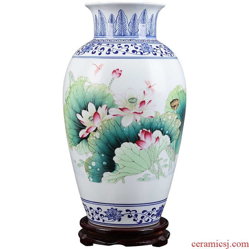 Insert jingdezhen blue and white ceramics powder enamel vase fragrant lotus classical famous hand-painted home sitting room adornment is placed