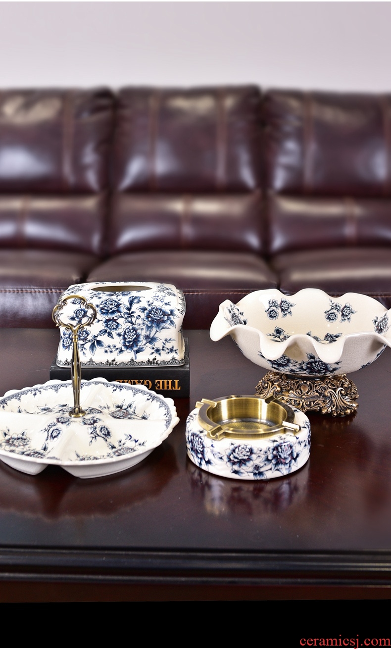 Murphy's light blue and white ceramic ashtray luxury furnishing articles of new Chinese style household living room office individuality creative ashtray