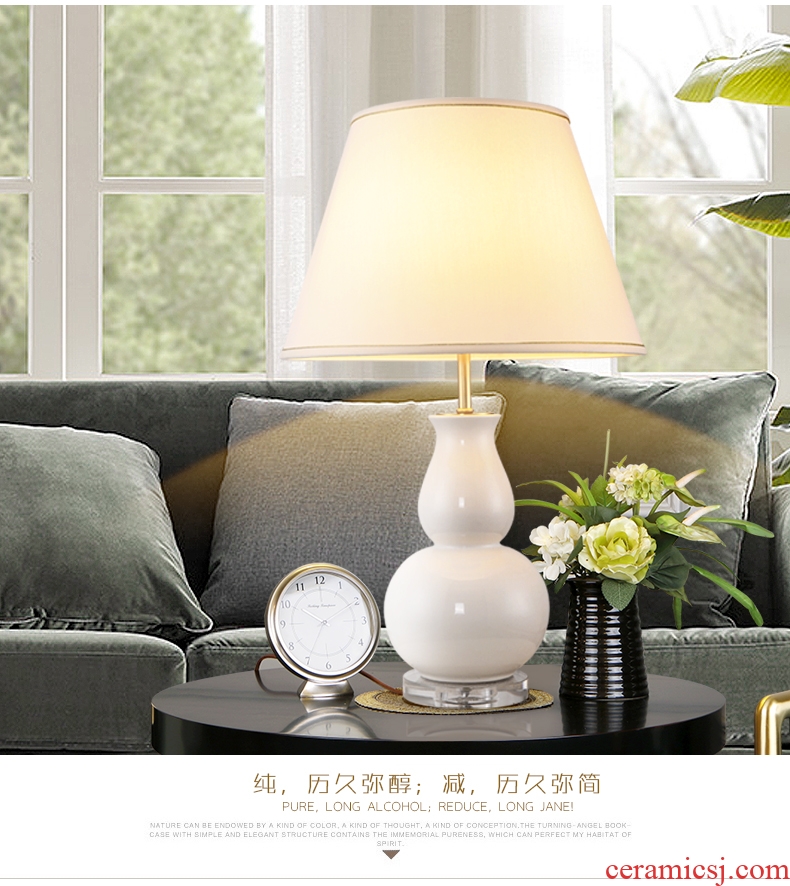 Emperor with jingdezhen ceramic desk lamp warm bedroom nightstand lamp full copper lamp American sitting room sofa tea table lamp