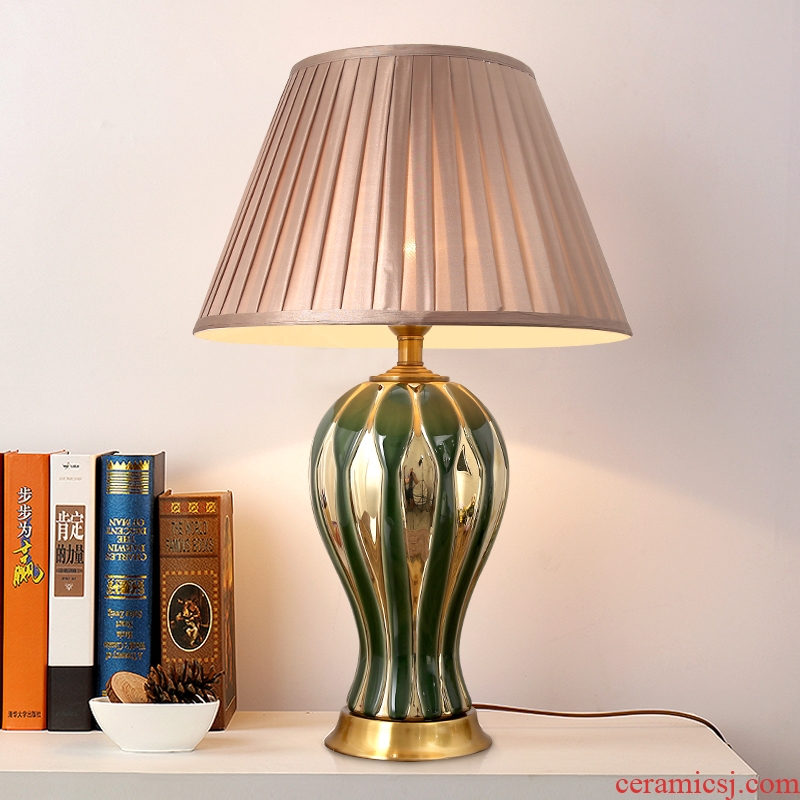 American desk lamp ceramic decoration lamp modern Chinese style simple atmospheric creative living room bedroom lamps and lanterns of the head of a bed